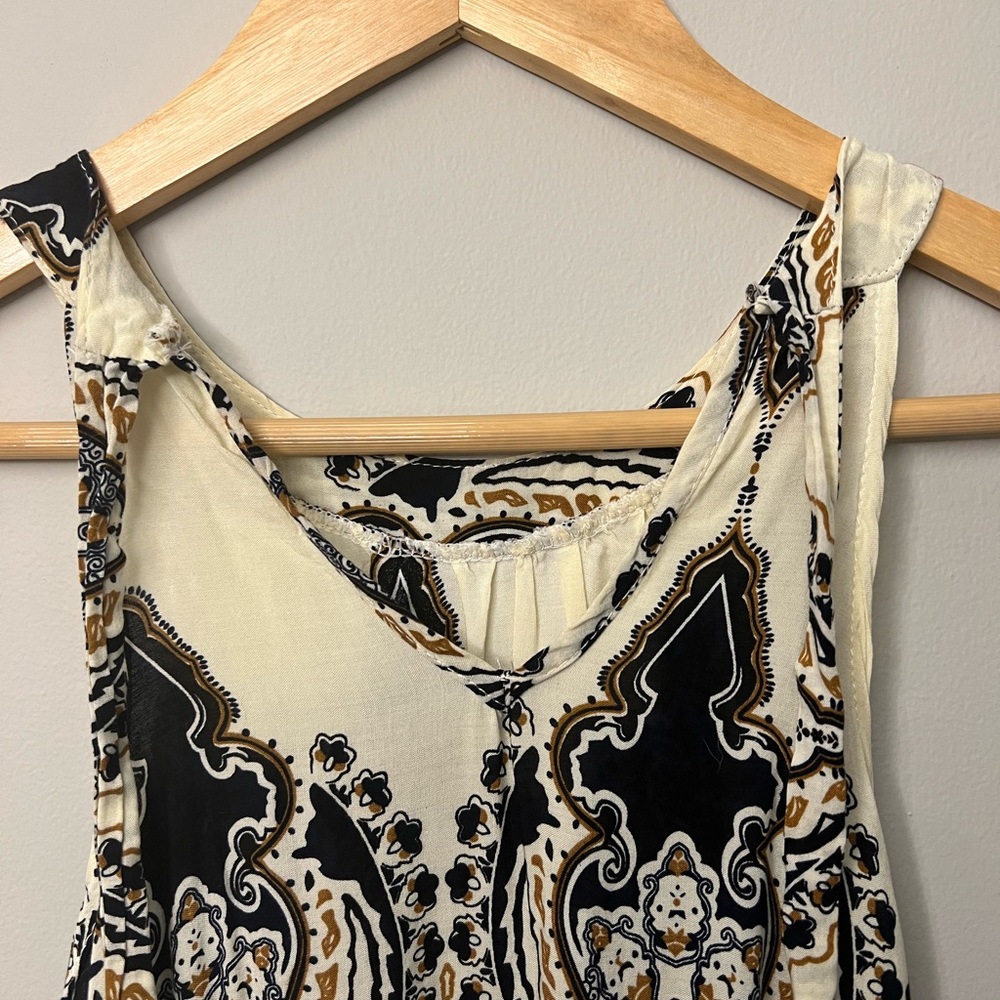 Aztec dress with tie neck. Earth tones. Size small